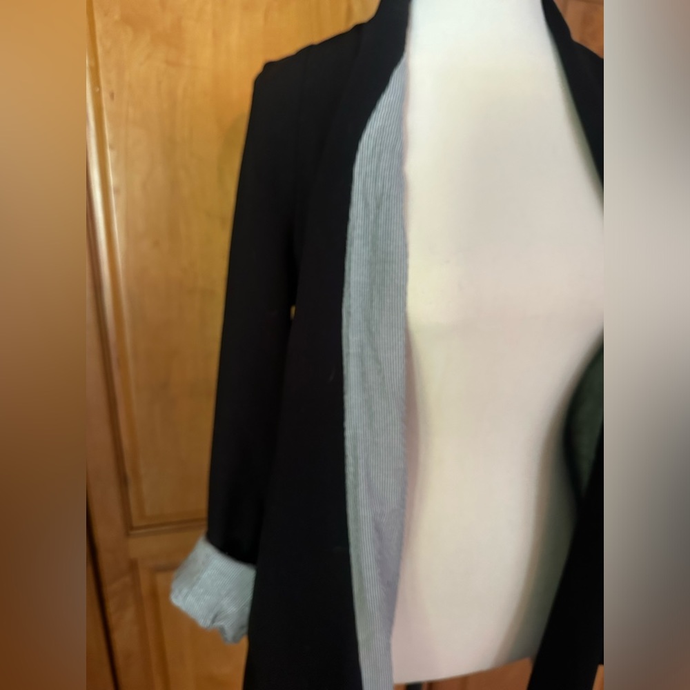 Cartonnier (at Anthropologie) Low-High Blazer - Picture 4 of 9